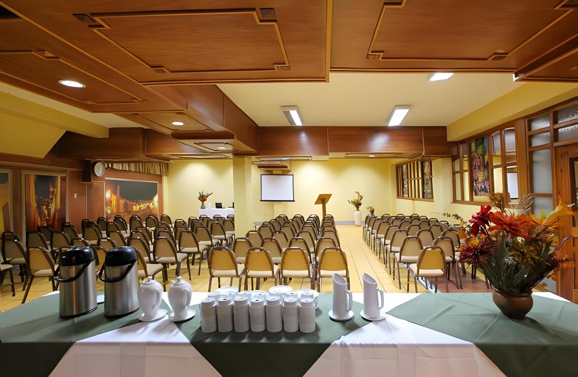 Hotel El Puma Cusco Luaran gambar